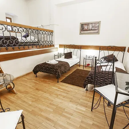 Hotel Zamek 2*